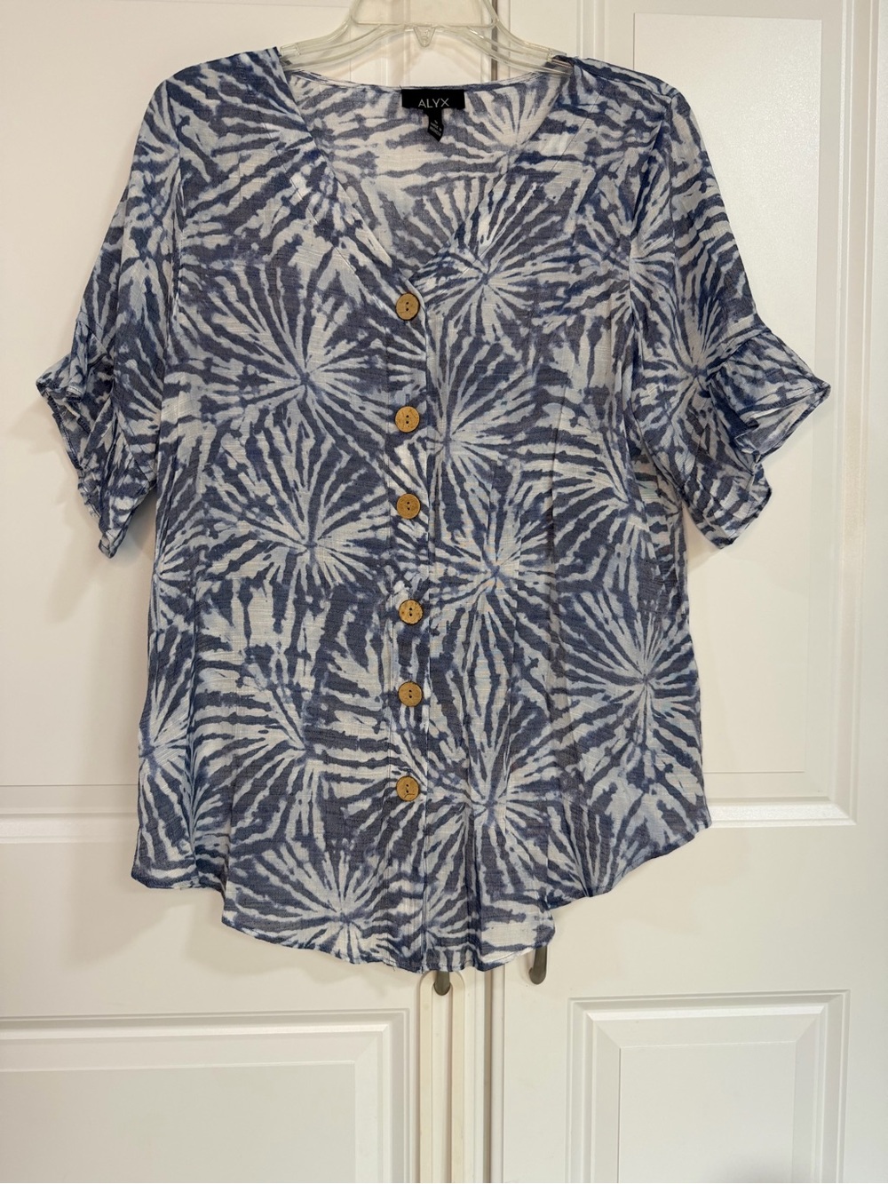 ALYX Blue and White Tie-Dye Button Front V-Neck Blouse